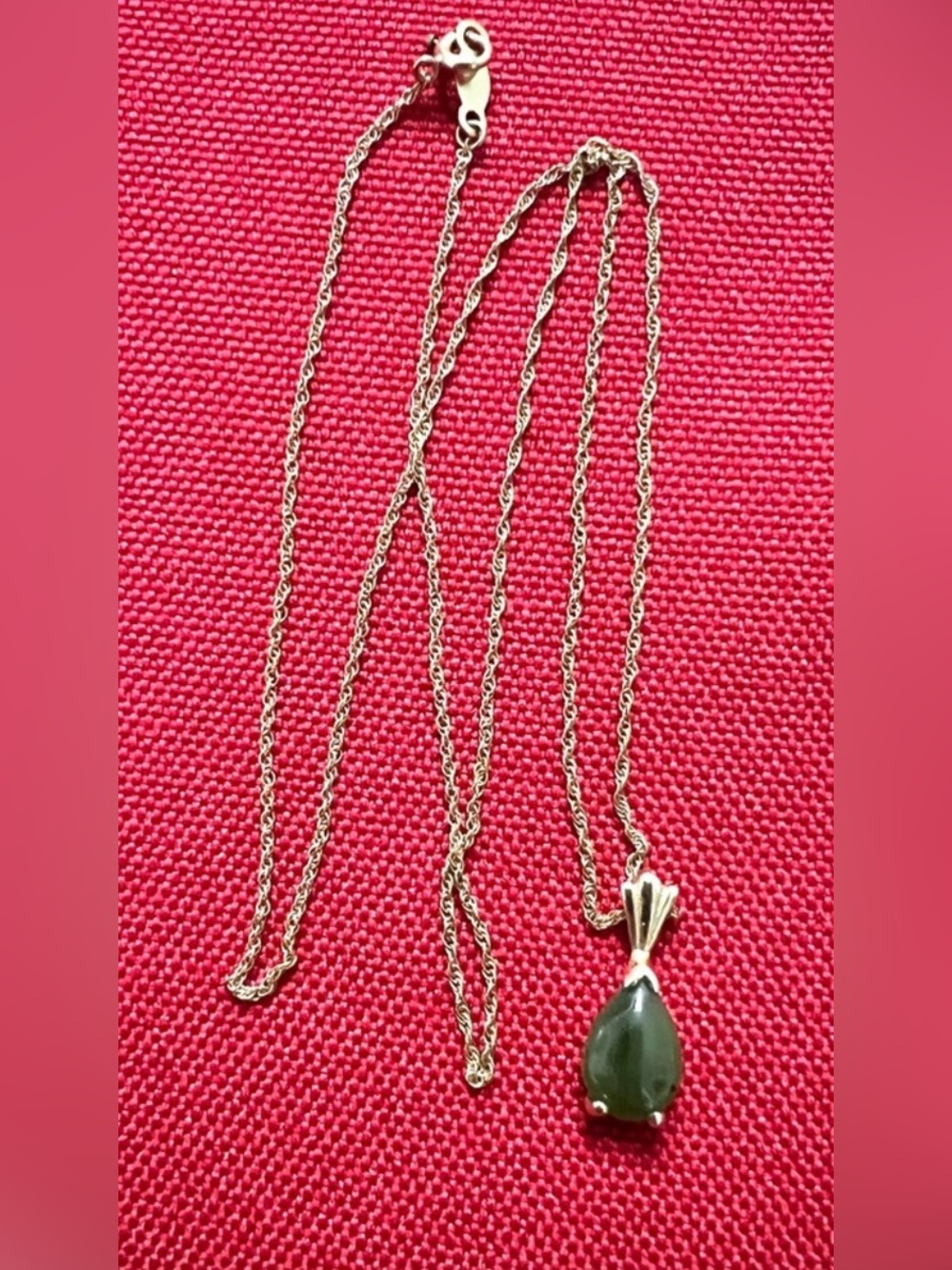 Vintage 14K Yellow Gold Natural Nephrite Jade Pendant Necklace 17” BAB